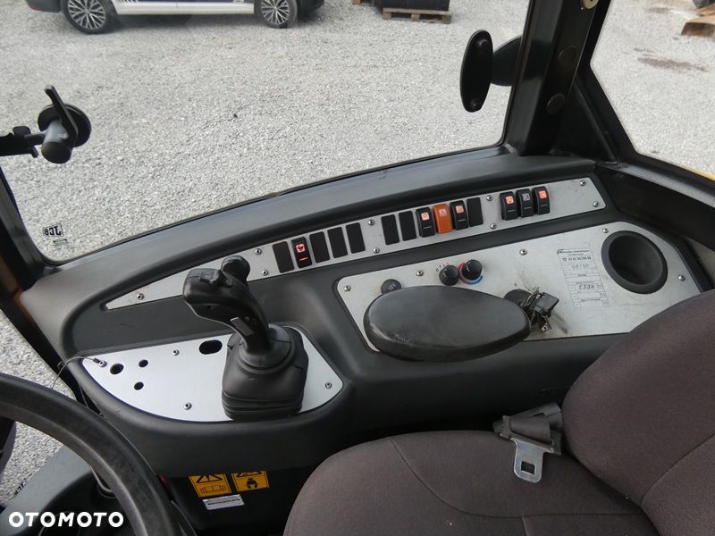 JCB 406 z Niemiec / Ładny Stan / - 10