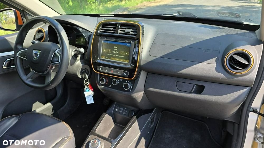 Dacia Spring Electric 26.8kWh 45 Essential - 11