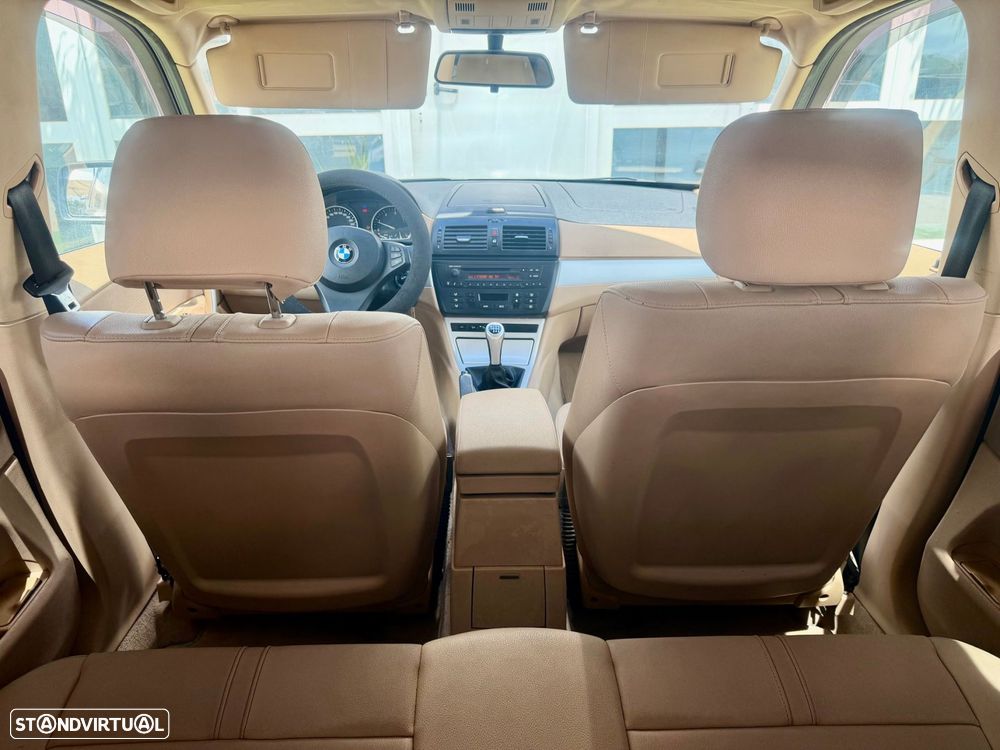 BMW X3 2.0 d - 9
