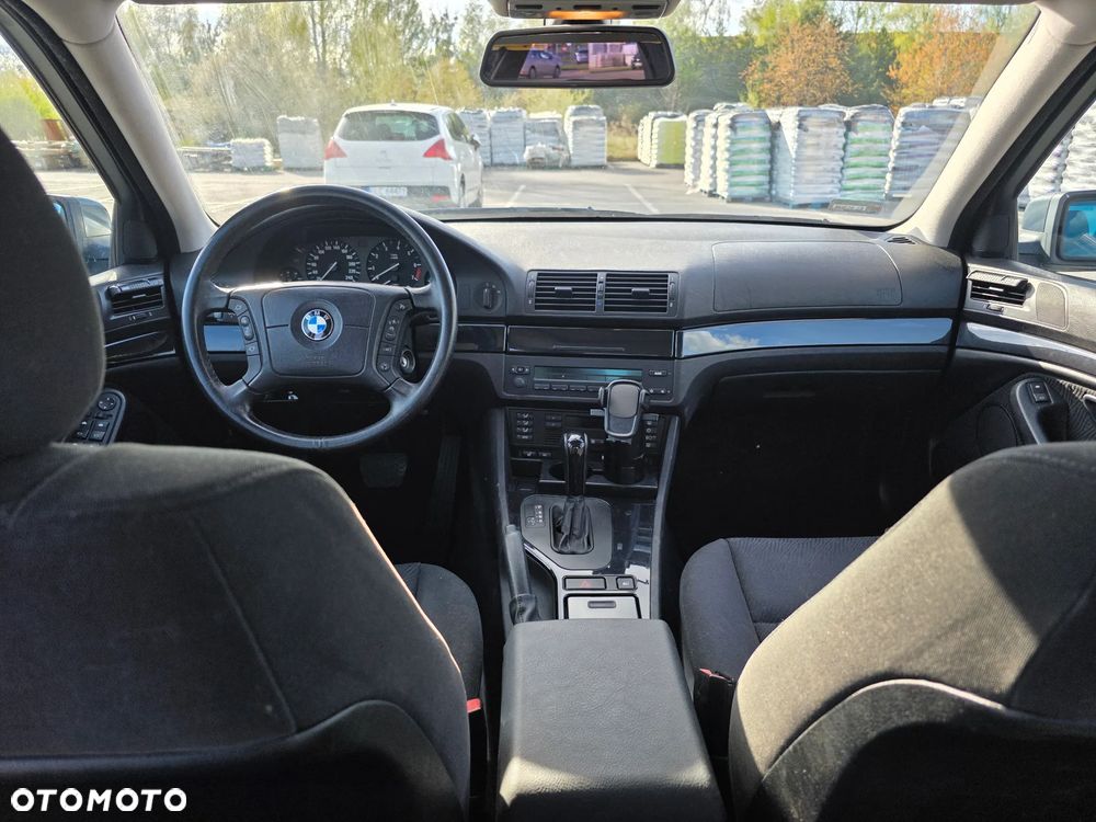 BMW Seria 5 - 13