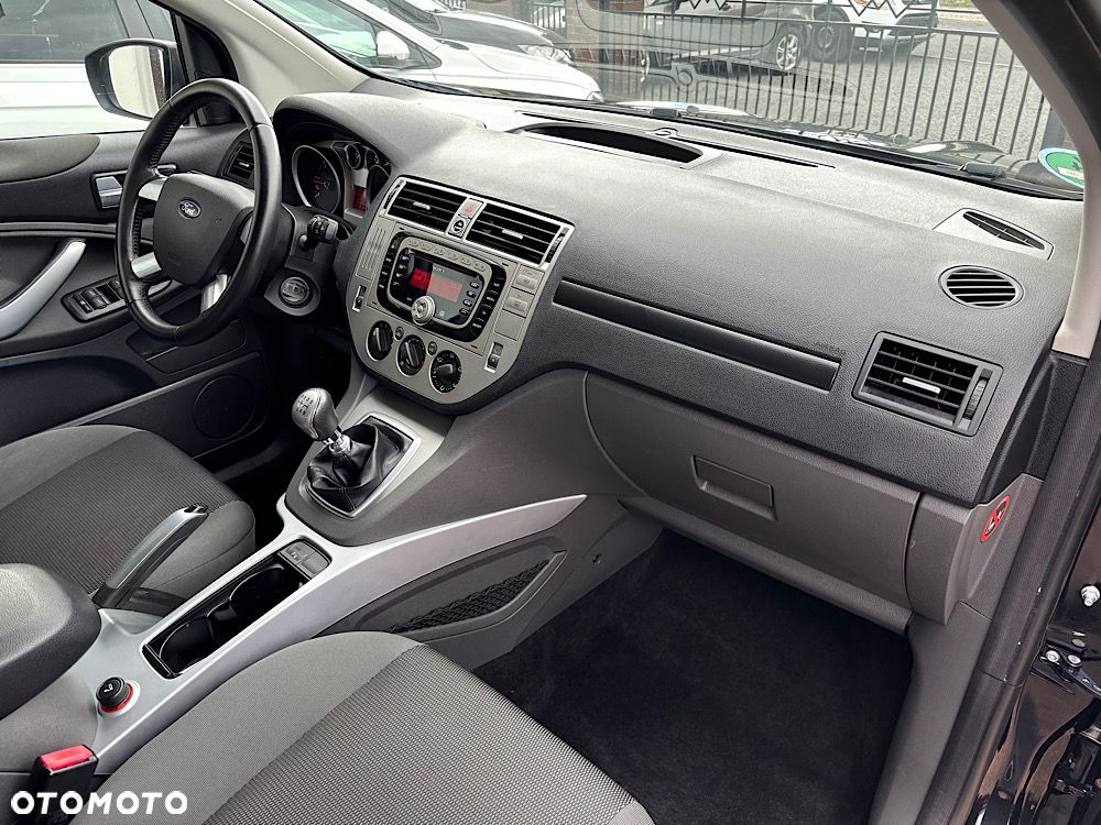 Ford Kuga 2.0 TDCi Titanium - 31