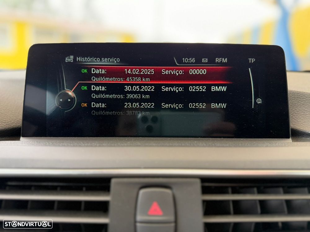 BMW M3 Auto - 31