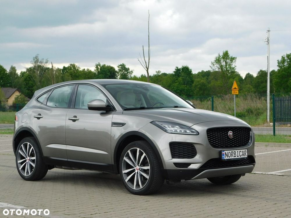 Jaguar E-Pace - 4