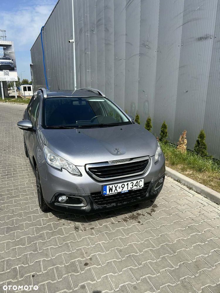 Peugeot 2008 1.2 VTi/Pure Tech Active - 2