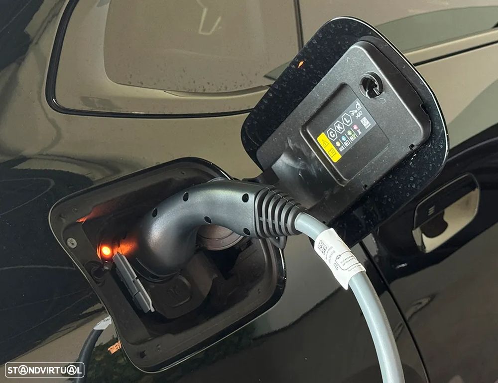 BMW i4 eDrive40 Pack Desportivo M - 16