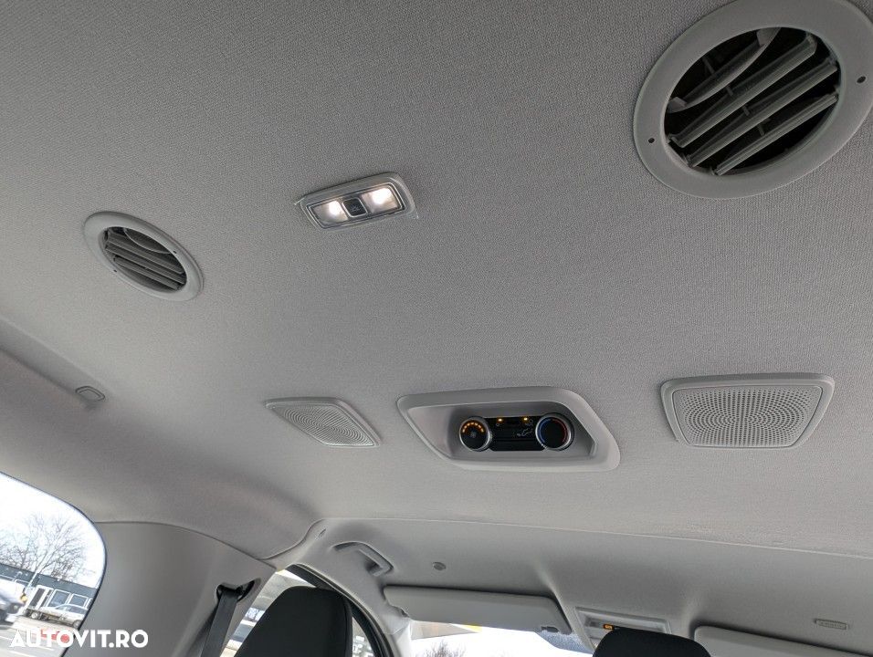 Ford Transit Custom - 23