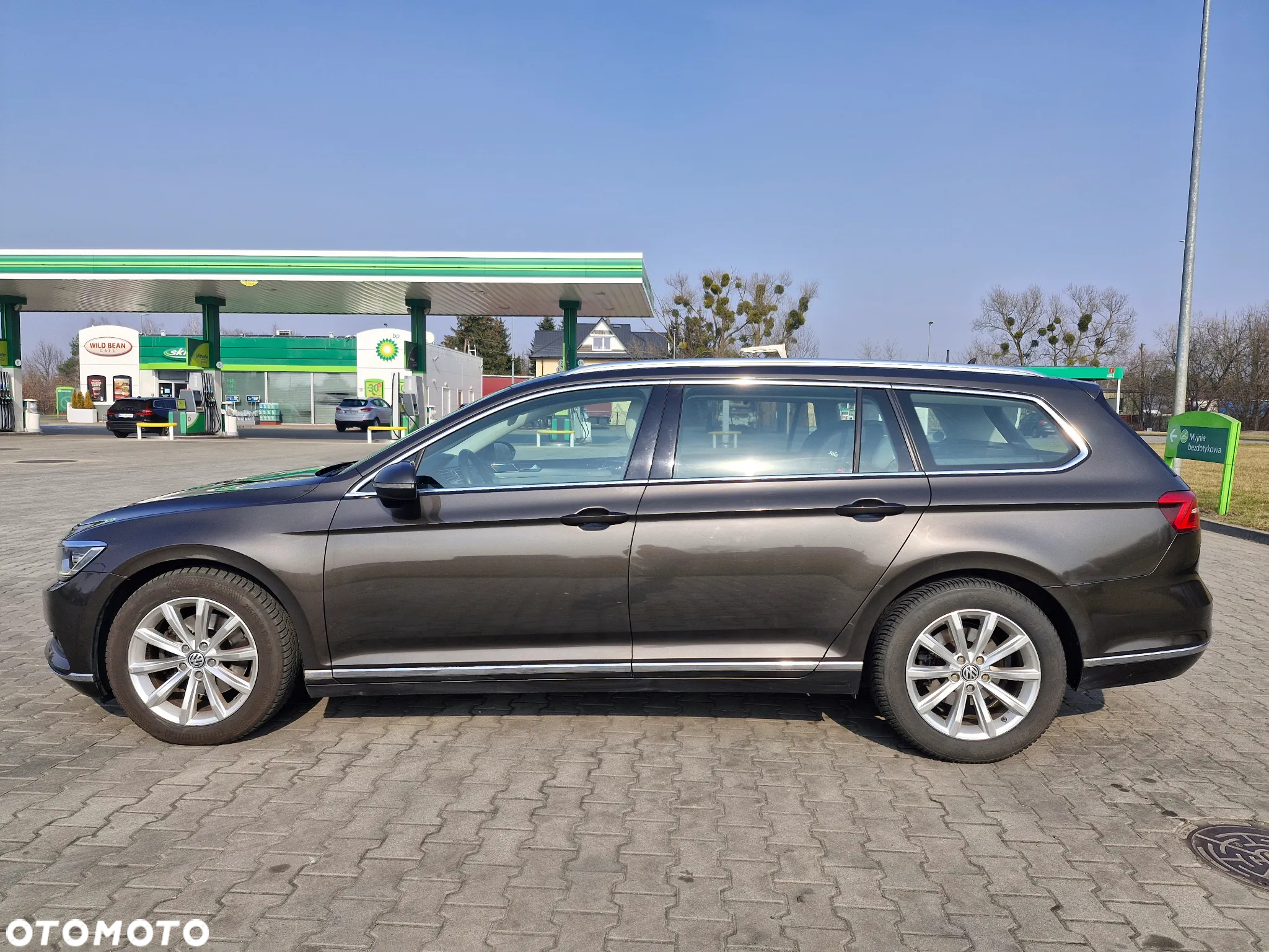 Volkswagen Passat - 5