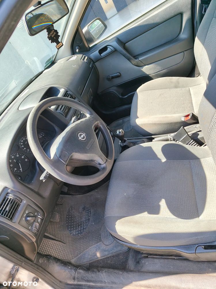 Opel Astra 1.4 Start - 7