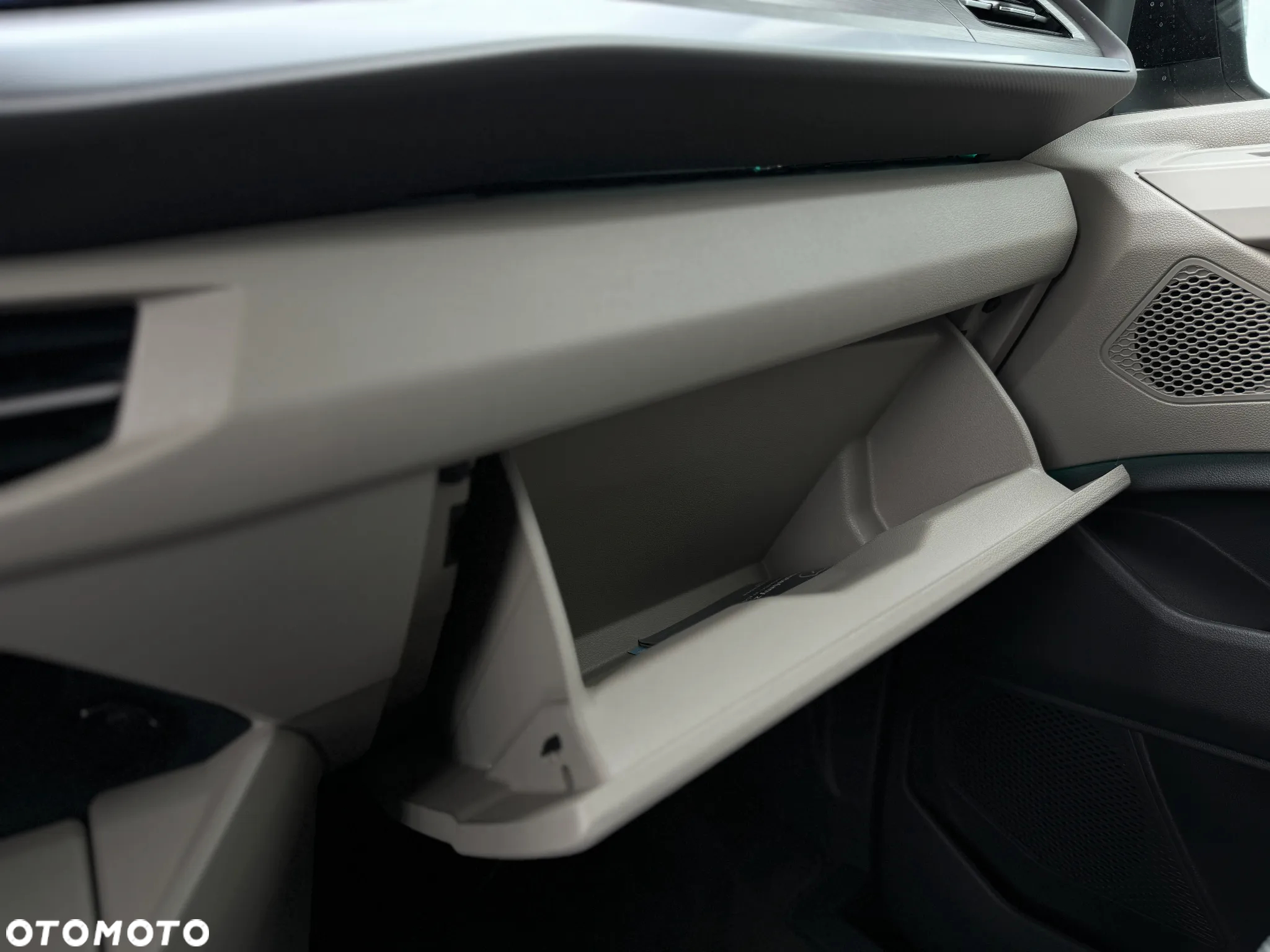 Volkswagen Multivan 2.0 TDI L2 Life DSG - 15