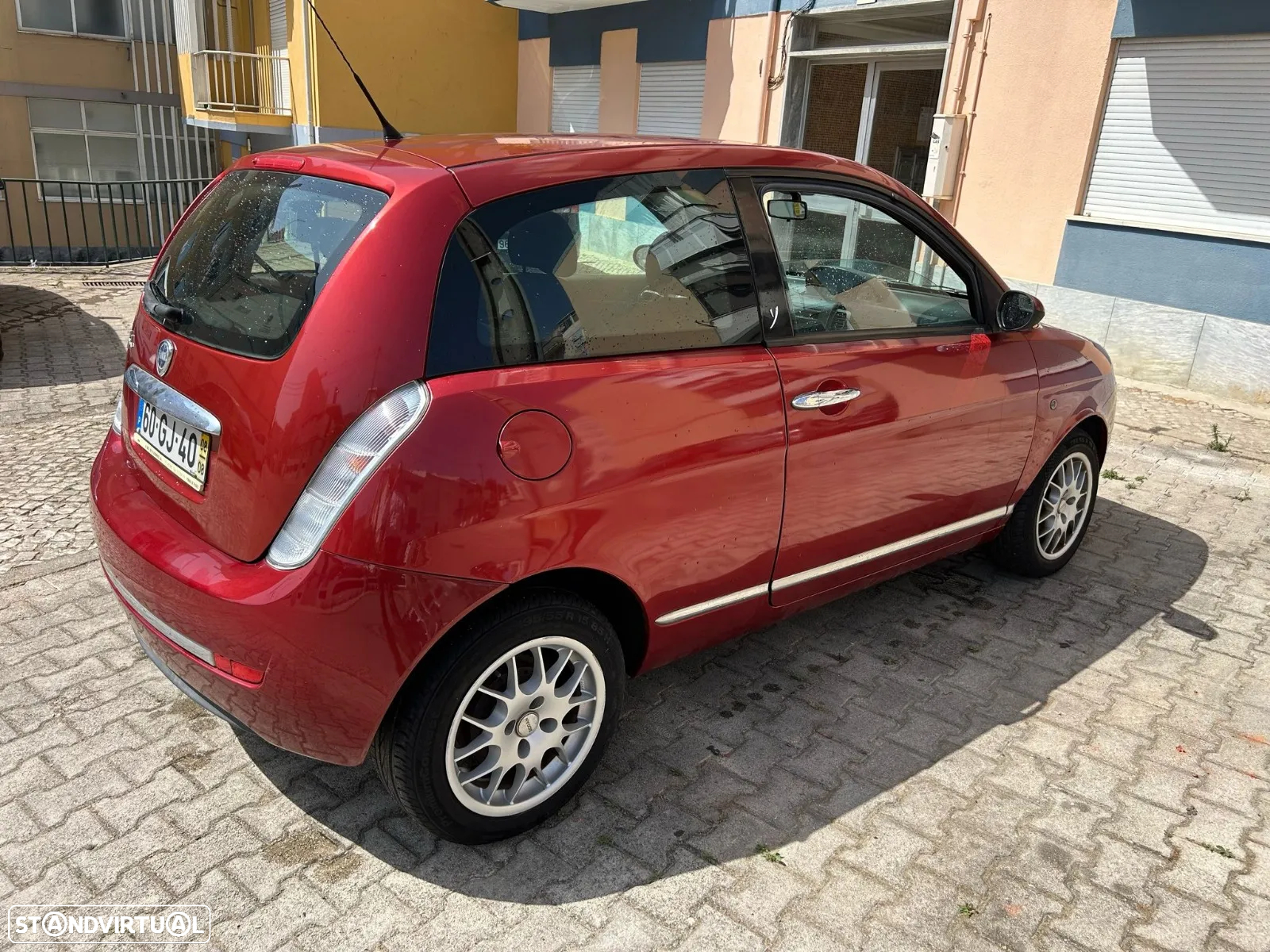 Lancia Ypsilon 1.2 Argento 5 - 2