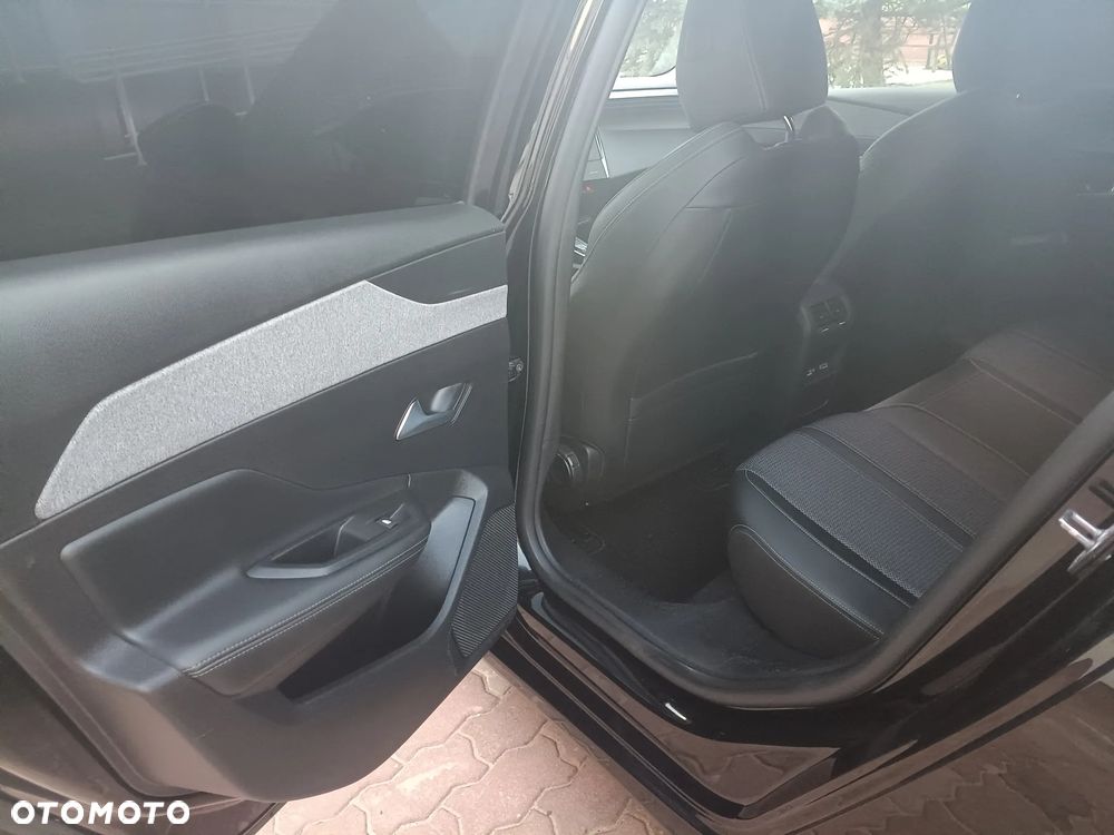 Peugeot 308 1.5 BlueHDi Allure Pack S&S EAT8 - 34
