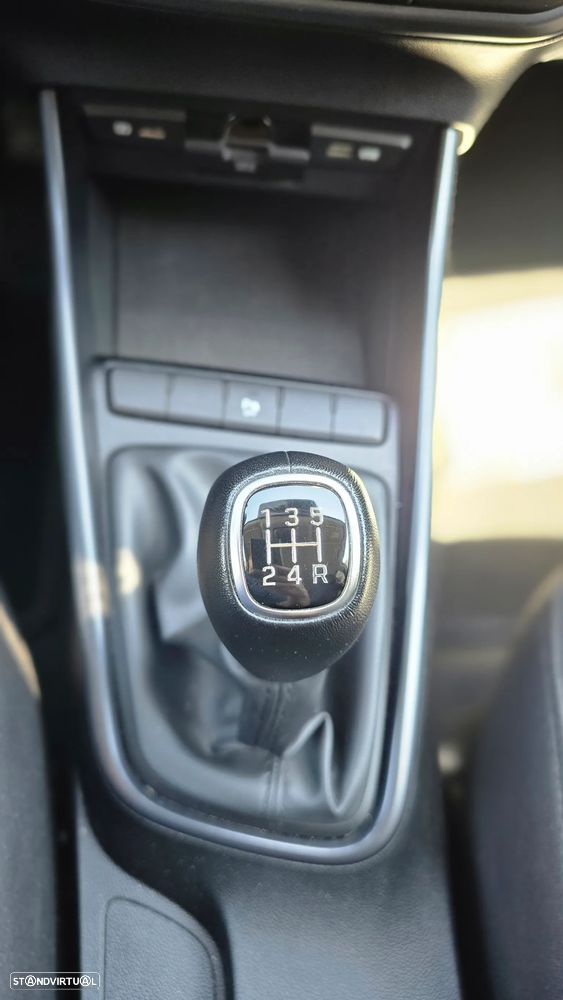 Hyundai i20 1.2 MPi Comfort - 13