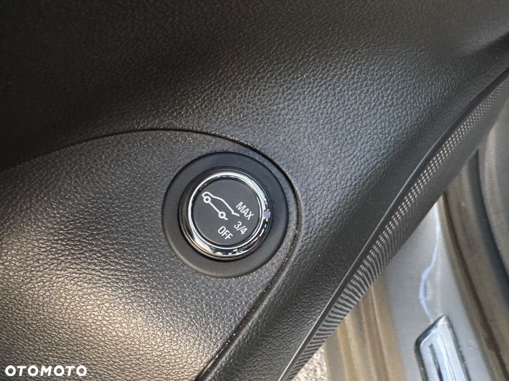 Opel Astra 1.4 Turbo Innovation - 31