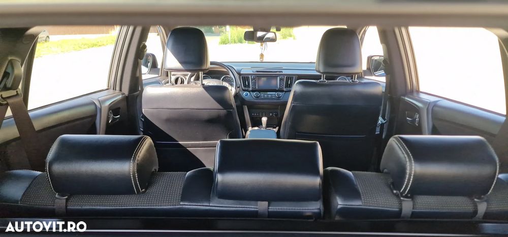 Toyota RAV4 2.5 VVT-i 4x4 Executive - 15