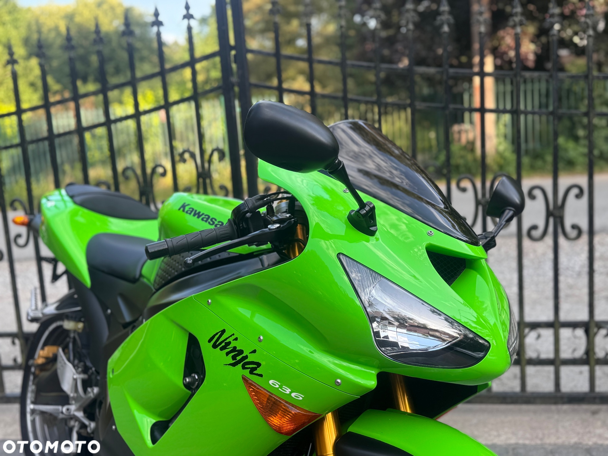 Kawasaki ZX - 11