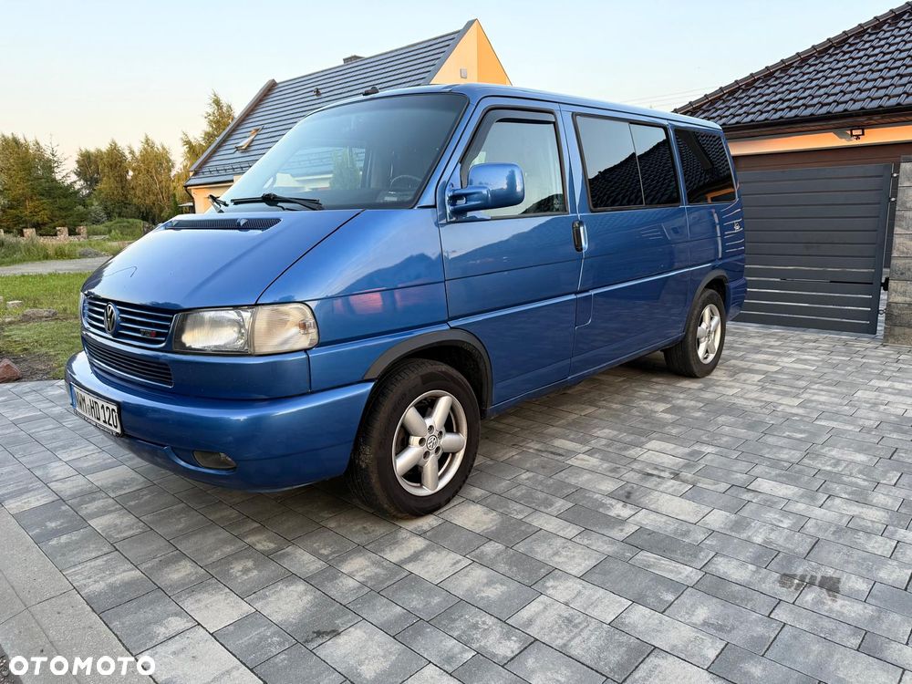 Volkswagen Multivan Standard - 10