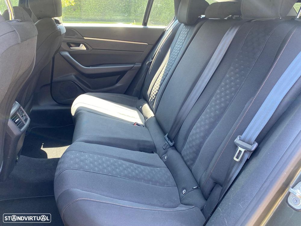 Peugeot 508 1.5 BlueHDi Allure Pack EAT8 - 38