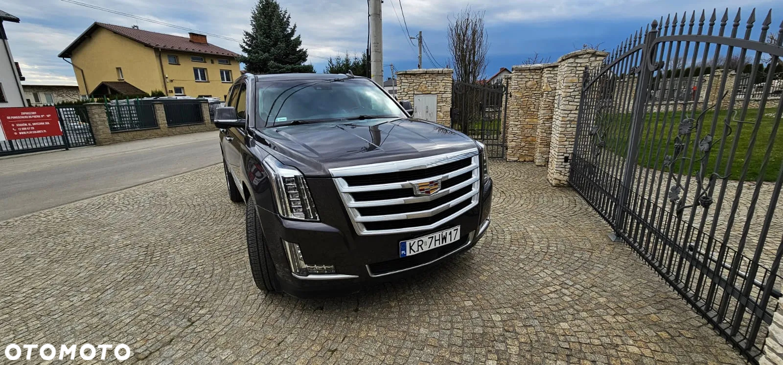 Cadillac Escalade 6.2 V8 AWD AT Premium - 4