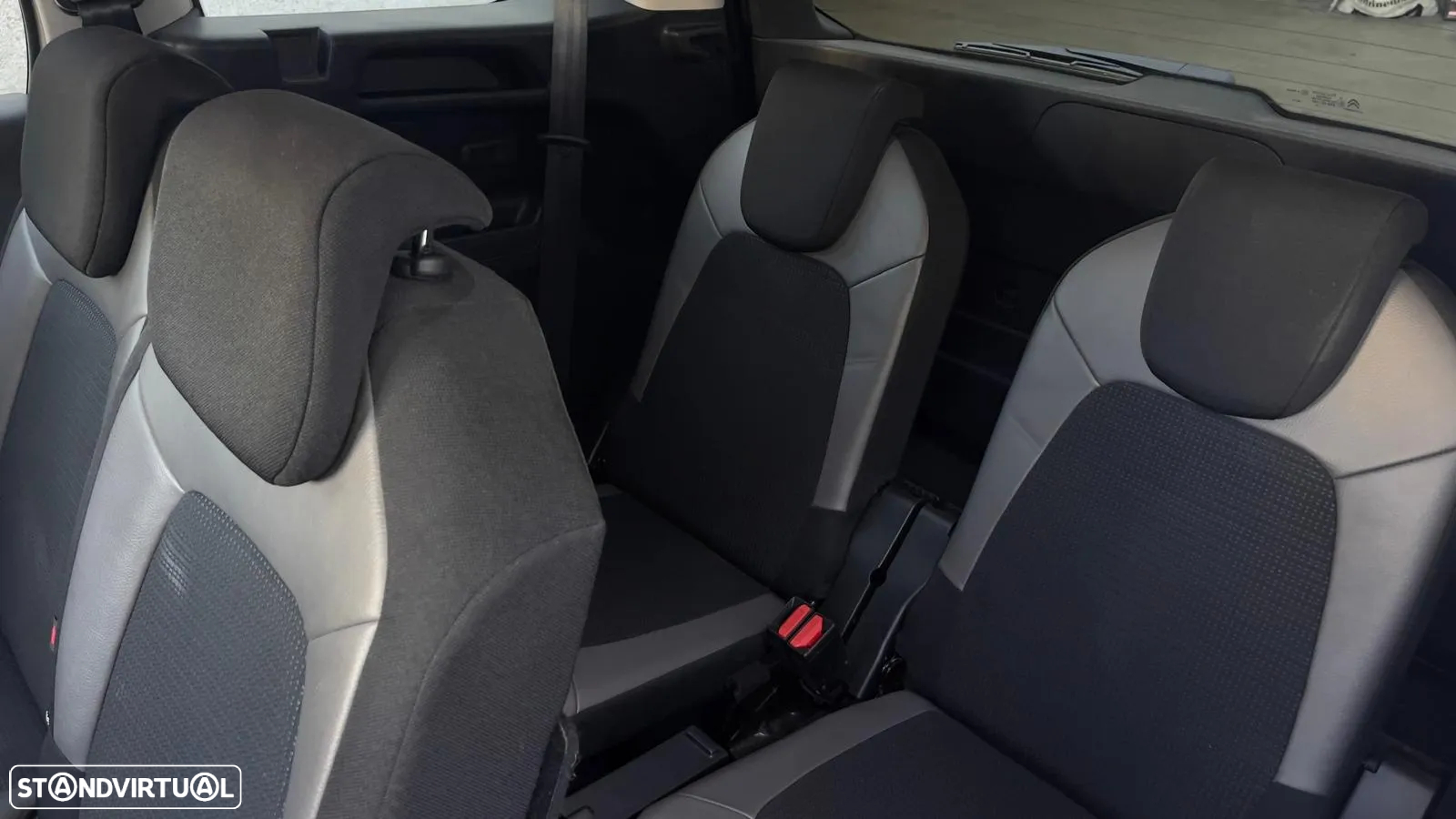 Citroën C4 Grand Picasso e-HDi 115 Intensive - 36