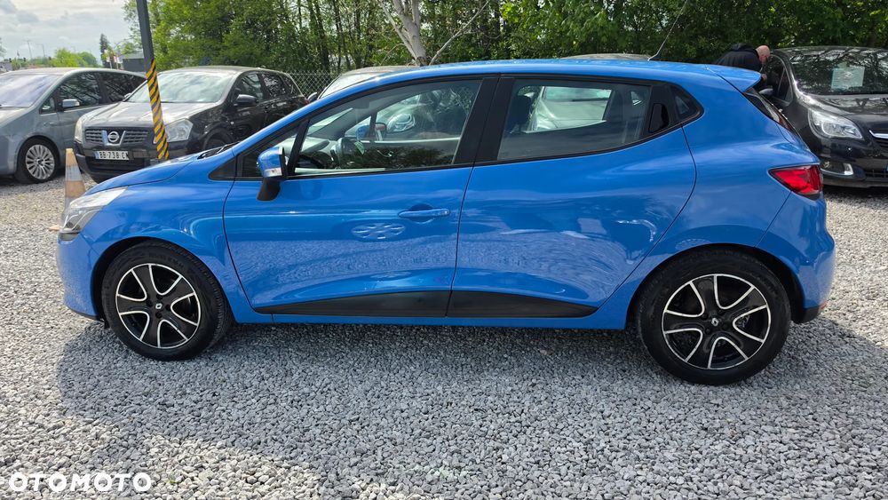 Renault Clio 1.2 16V Limited EU6 - 4