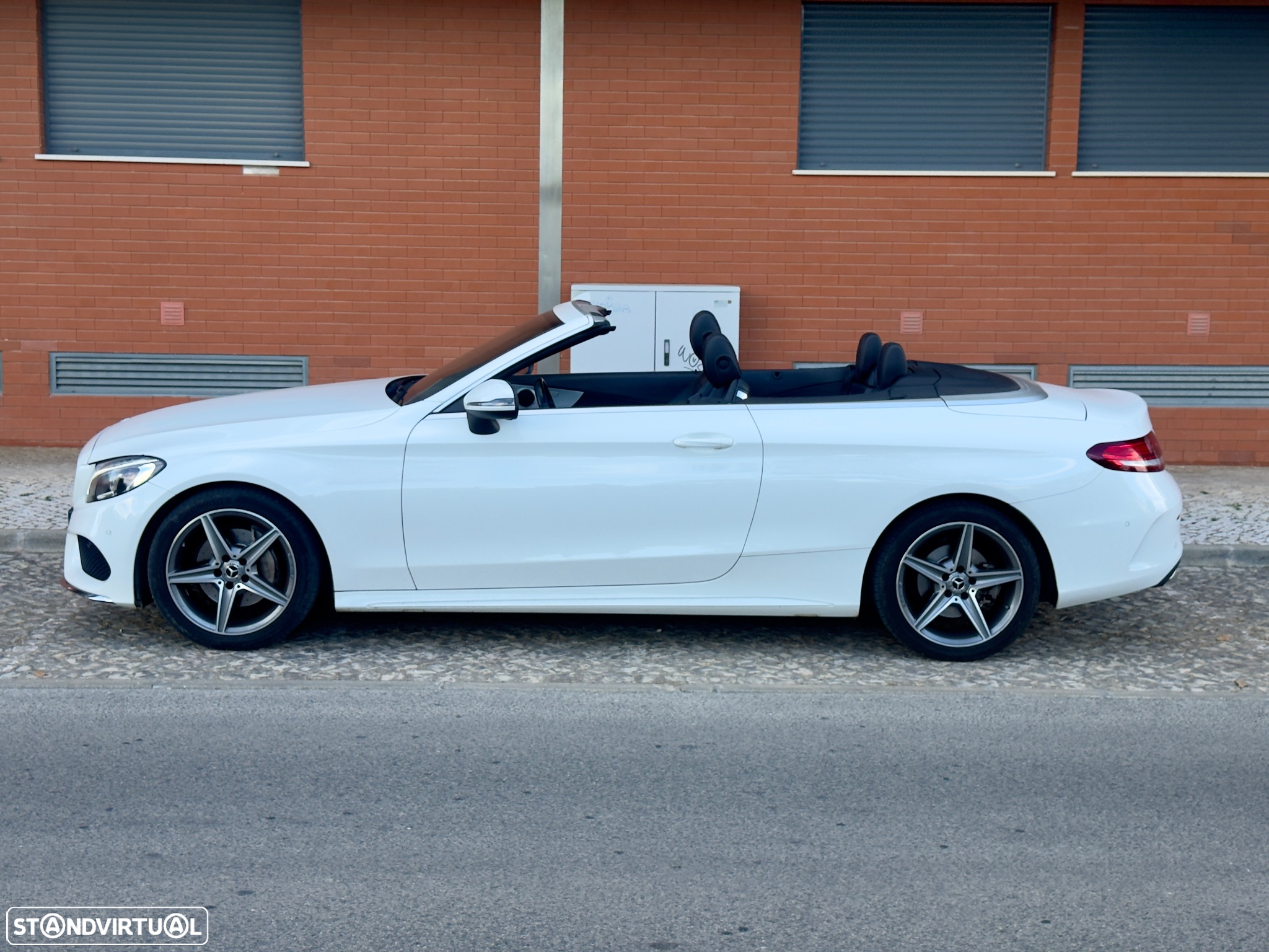 Mercedes-Benz C 180 Coupe 7G-TRONIC AMG Line - 6