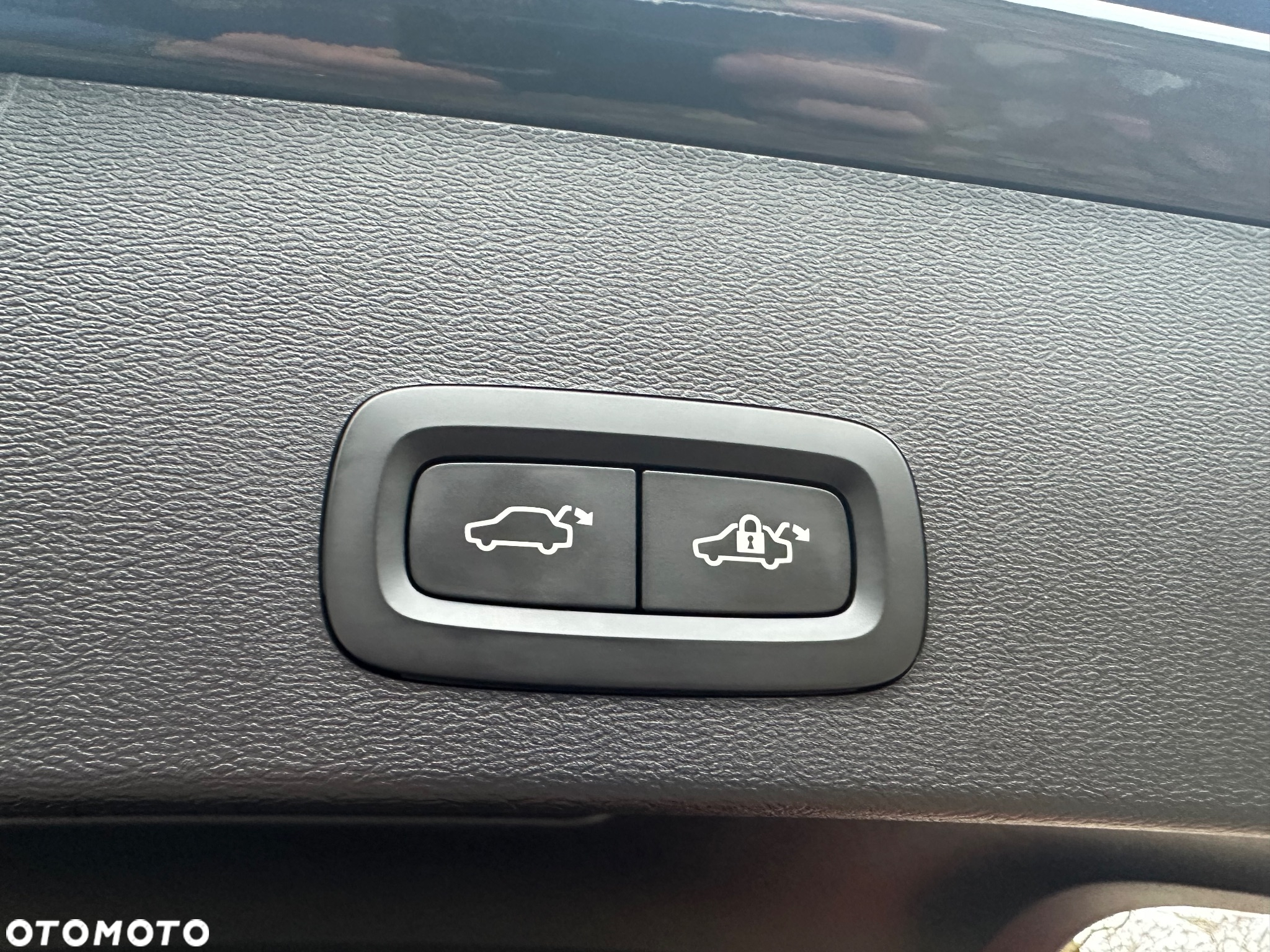 Volvo XC 40 B5 B AWD Geartronic RDesign - 14