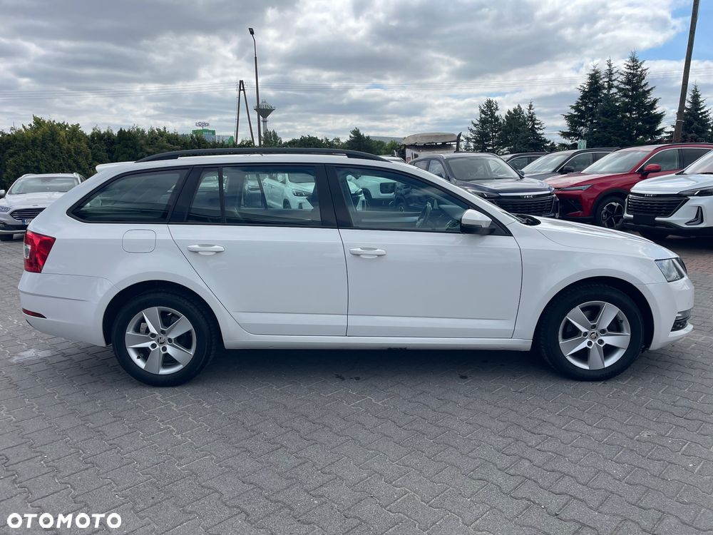 Skoda Octavia 2.0 TDI Style - 4