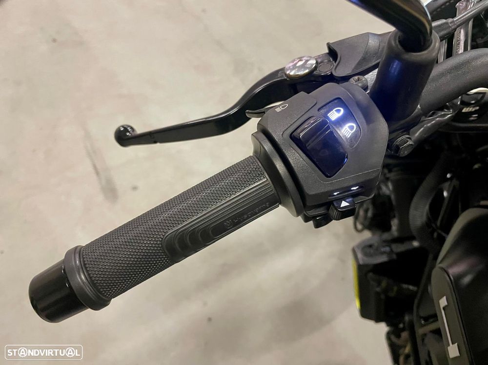 Husqvarna Svartpilen 401 SVARTPILEN 401 - 6