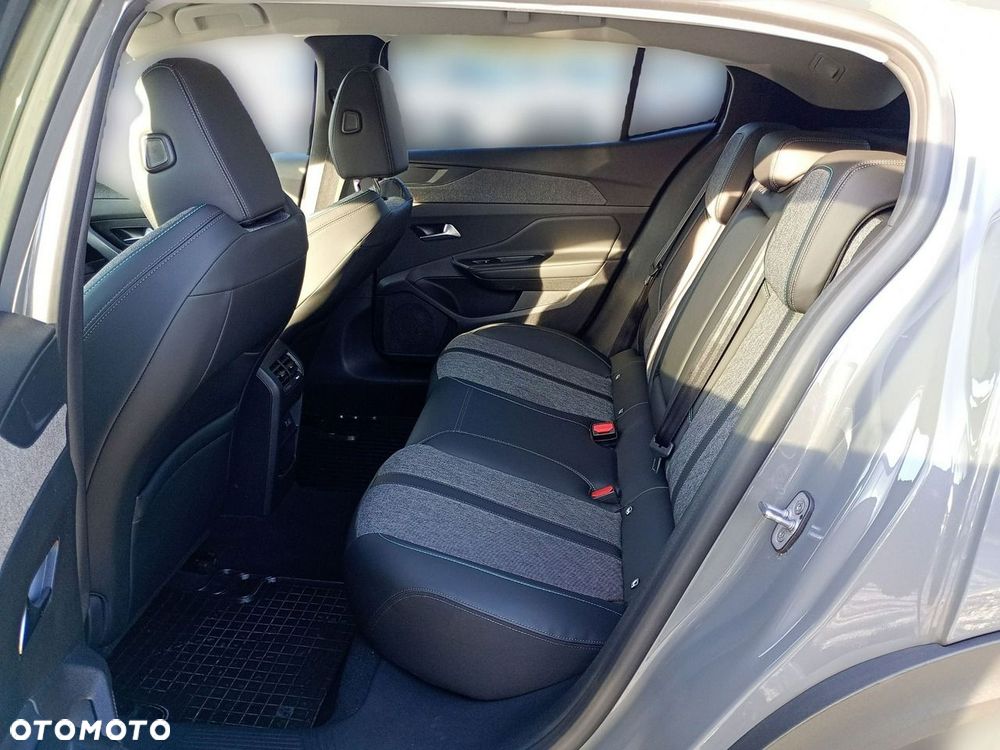 Peugeot 408 1.2 PureTech Allure S&S EAT8 - 24