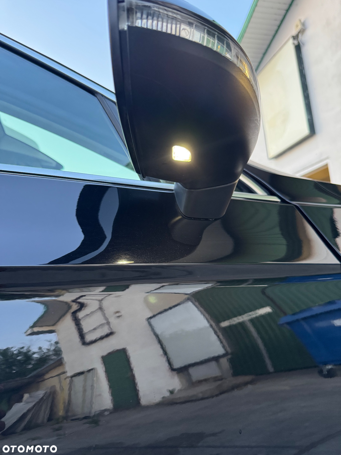 Volkswagen Passat Variant 2.0 TDI SCR DSG Comfortline - 28