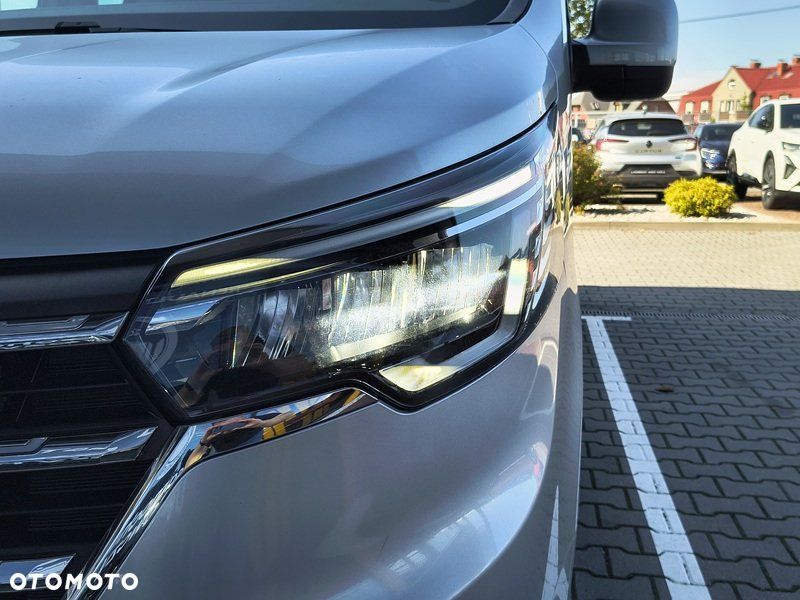 Renault Trafic - 9