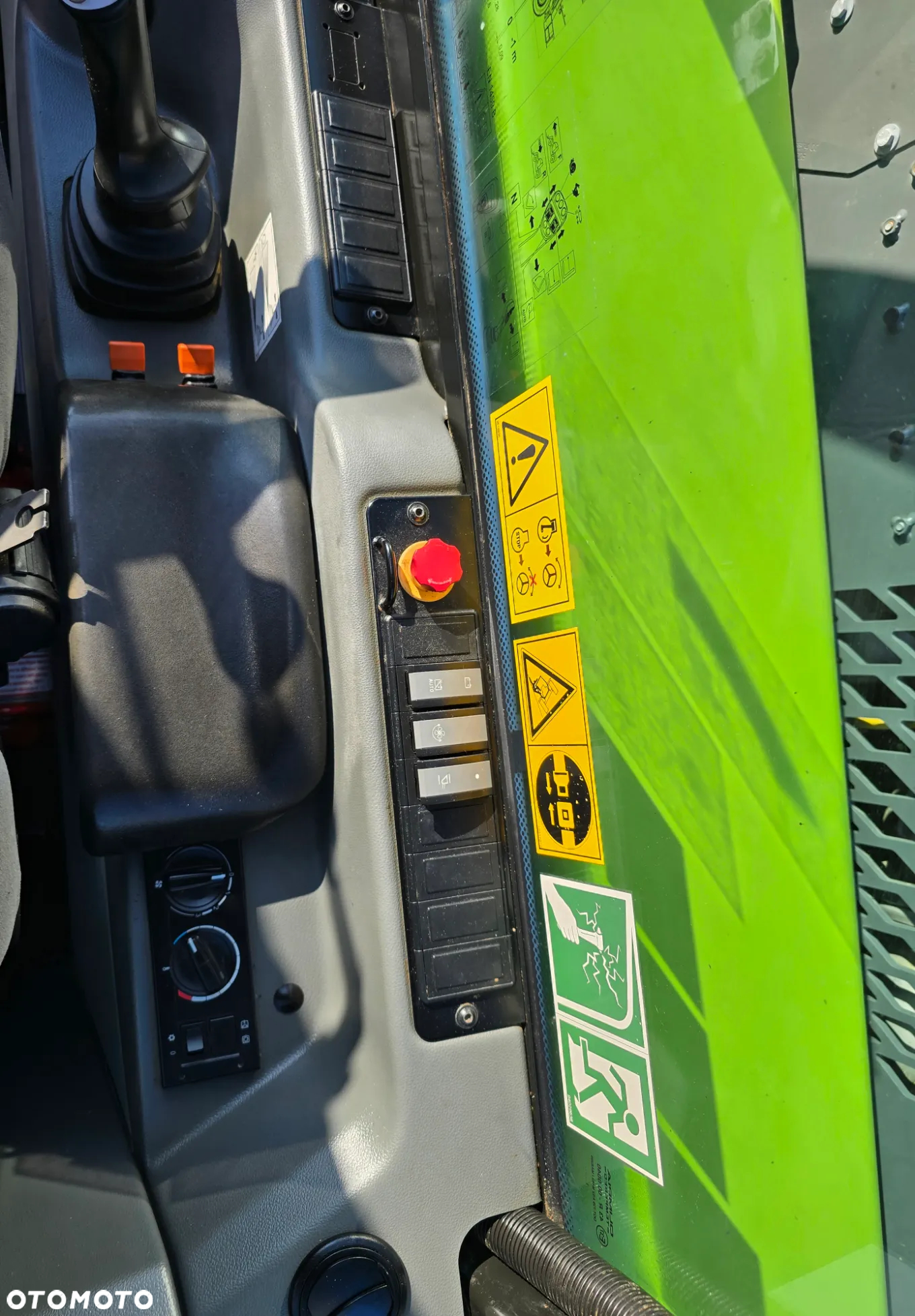 Claas Scorpion 732 - 21