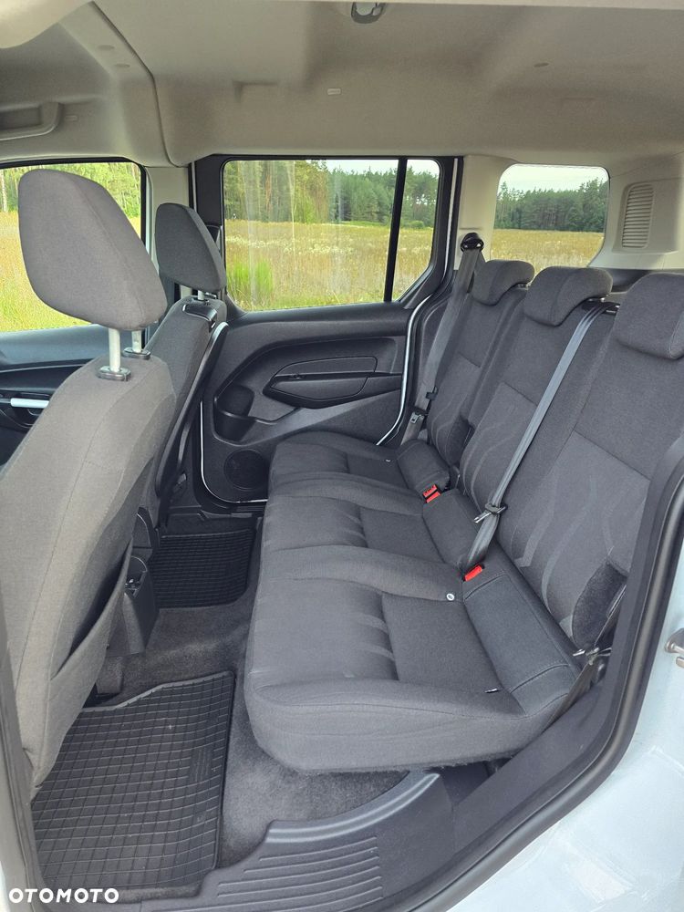 Ford Tourneo Connect - 9