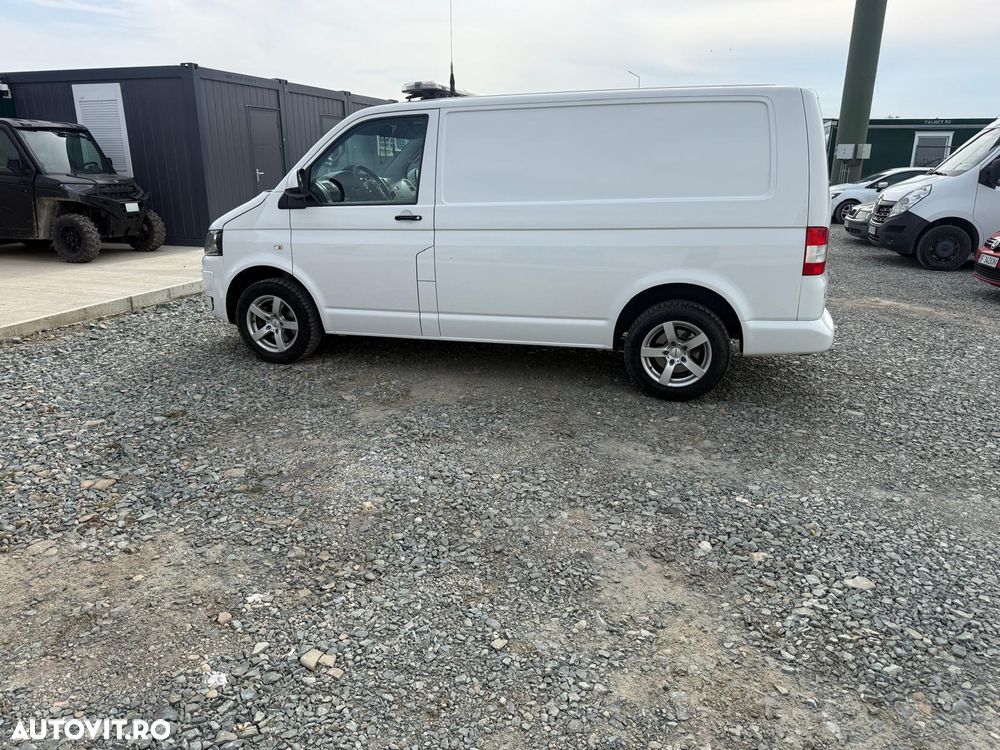 Volkswagen Transporter - 3