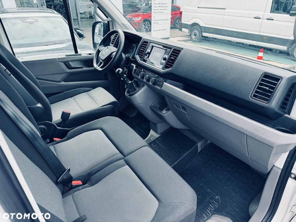 Volkswagen Crafter - 13