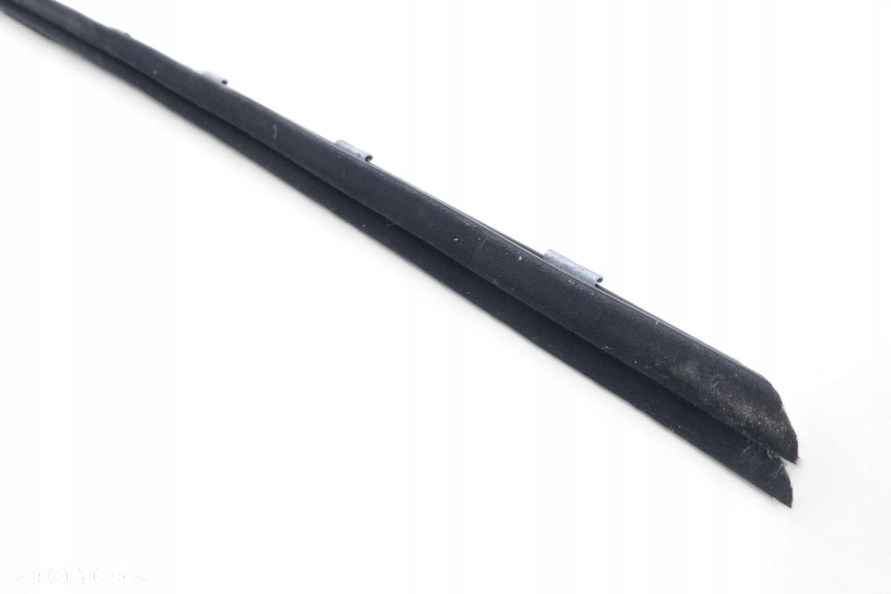 Wewnętrzna Uszczelka Szyby Prawy Przód LAND ROVER DISCOVERY V HY32-21434 - 3