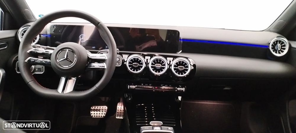 Mercedes-Benz A 200 AMG Line Aut. - 18