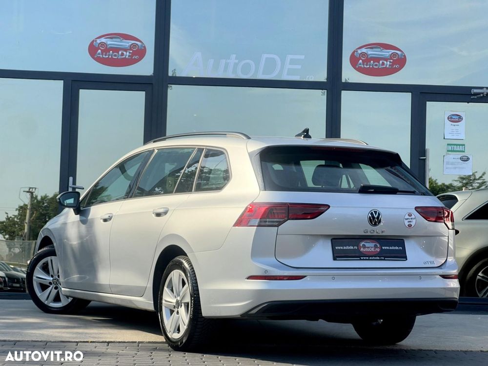 Volkswagen Golf - 4