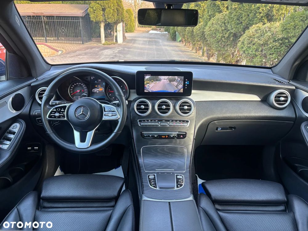 Mercedes-Benz GLC 220 d 4Matic 9G-TRONIC Exclusive - 24