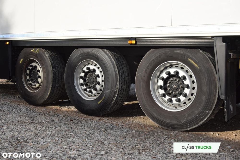 Schmitz Cargobull SKO FP 45 ThermoKing SLXi 300 - 11