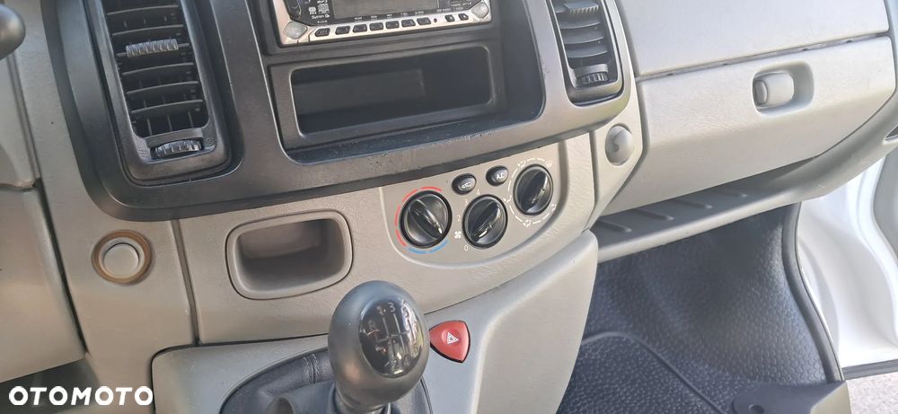 Renault Trafic 2.5 Dci L2H2 - 20