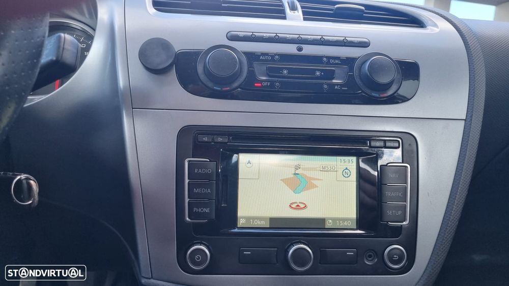 SEAT Leon 1.6 TDI DPF Ecomotive Style Copa - 26