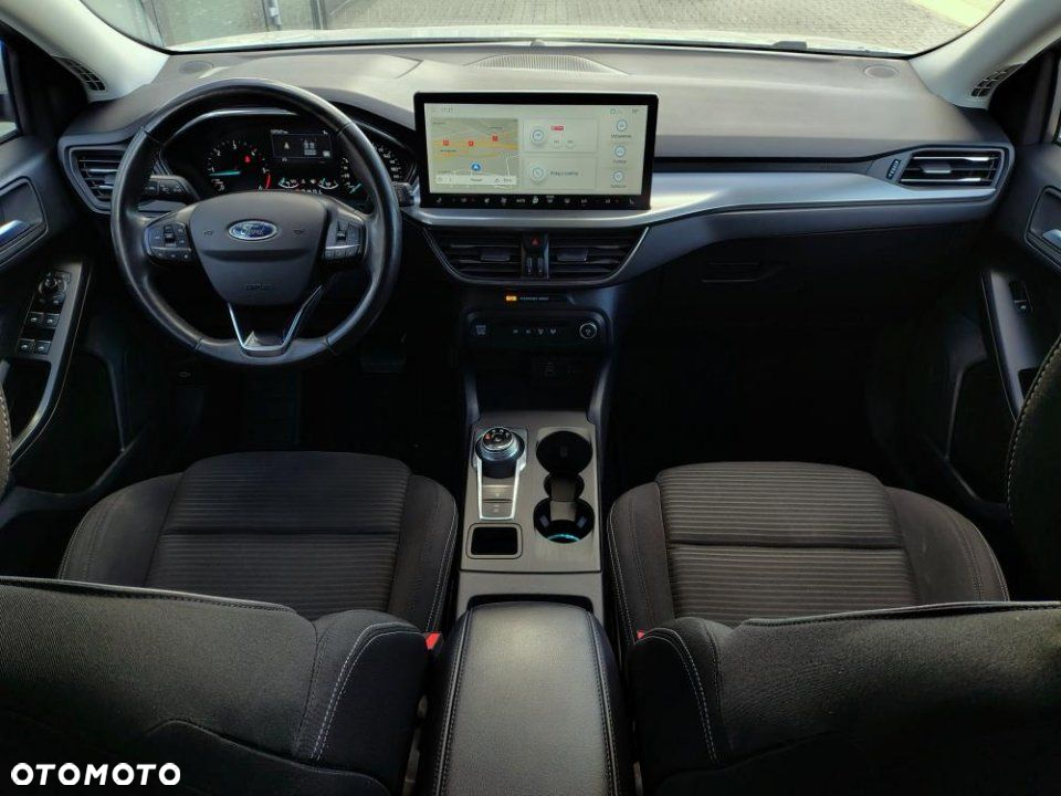 Ford Focus - 21