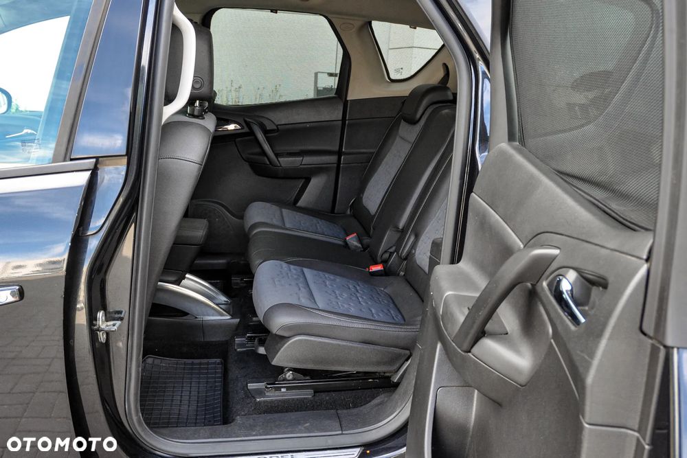 Opel Meriva - 8