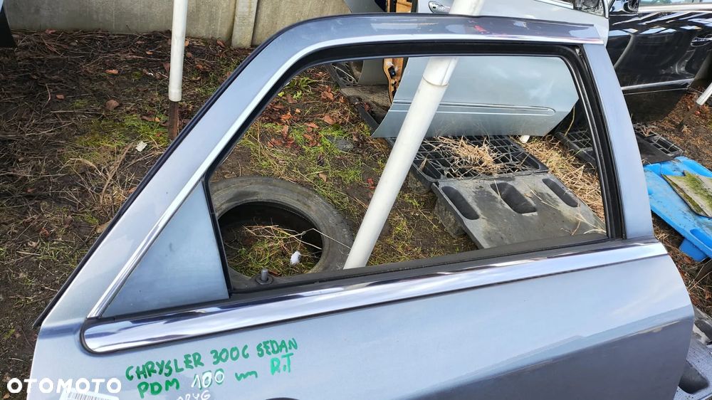 DRZWI PRAWY TYŁ TYLNE KOMPLETNE PDM ORYGINALNY LAKIER KLAMKA CHROM LISTWA CHRYSLER 300C PRZED LIFT SEDAN KOMBI - 7