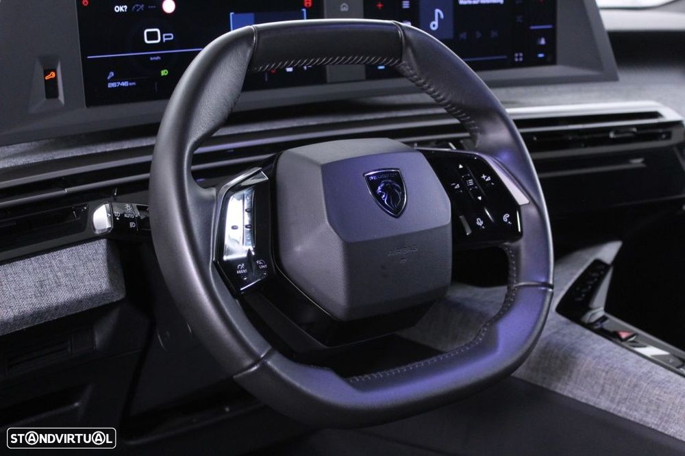 Peugeot 5008 1.2 Hybrid Allure e-DCS6 - 21