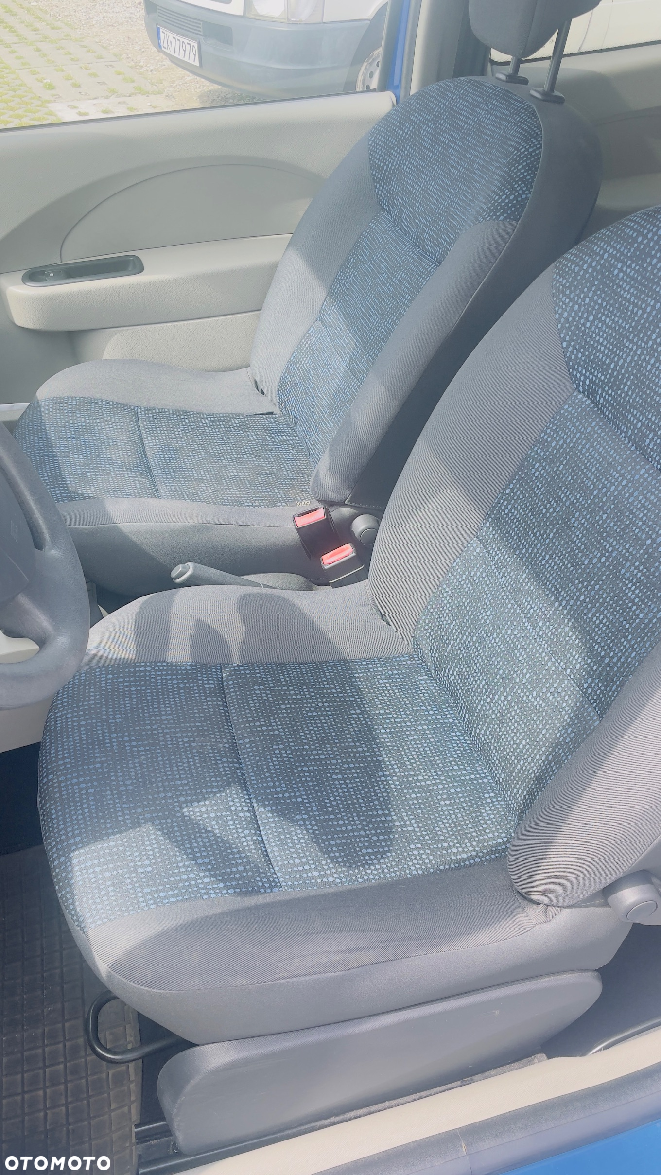 Renault Twingo 1.2 Authentique - 9