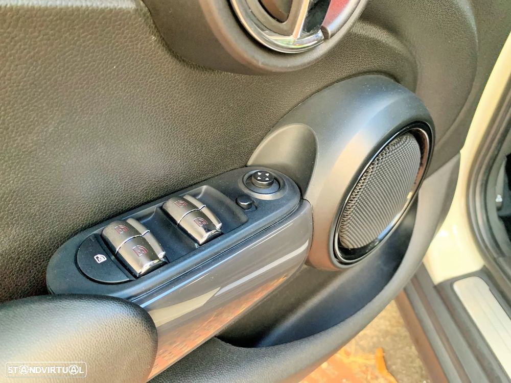 MINI 5 Portas One D - 25
