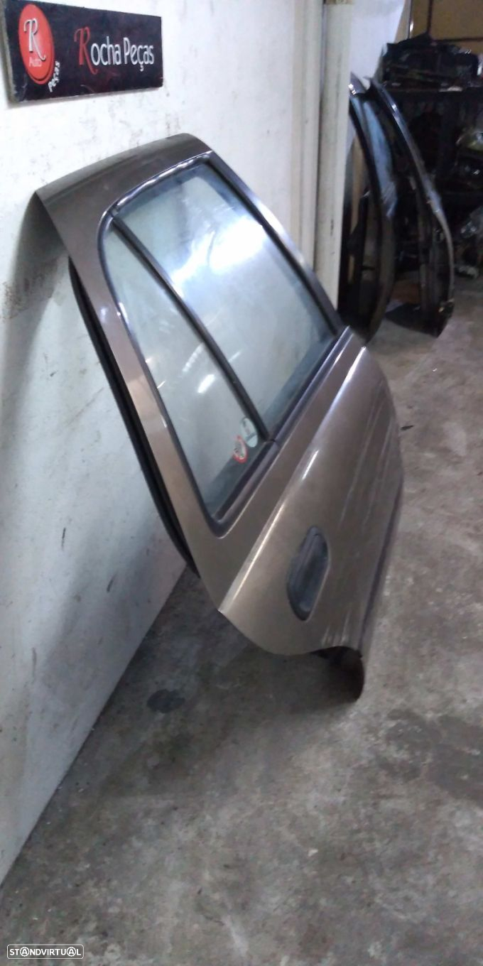 Porta Trás Dto Nissan Sunny Iii (N14) - 2