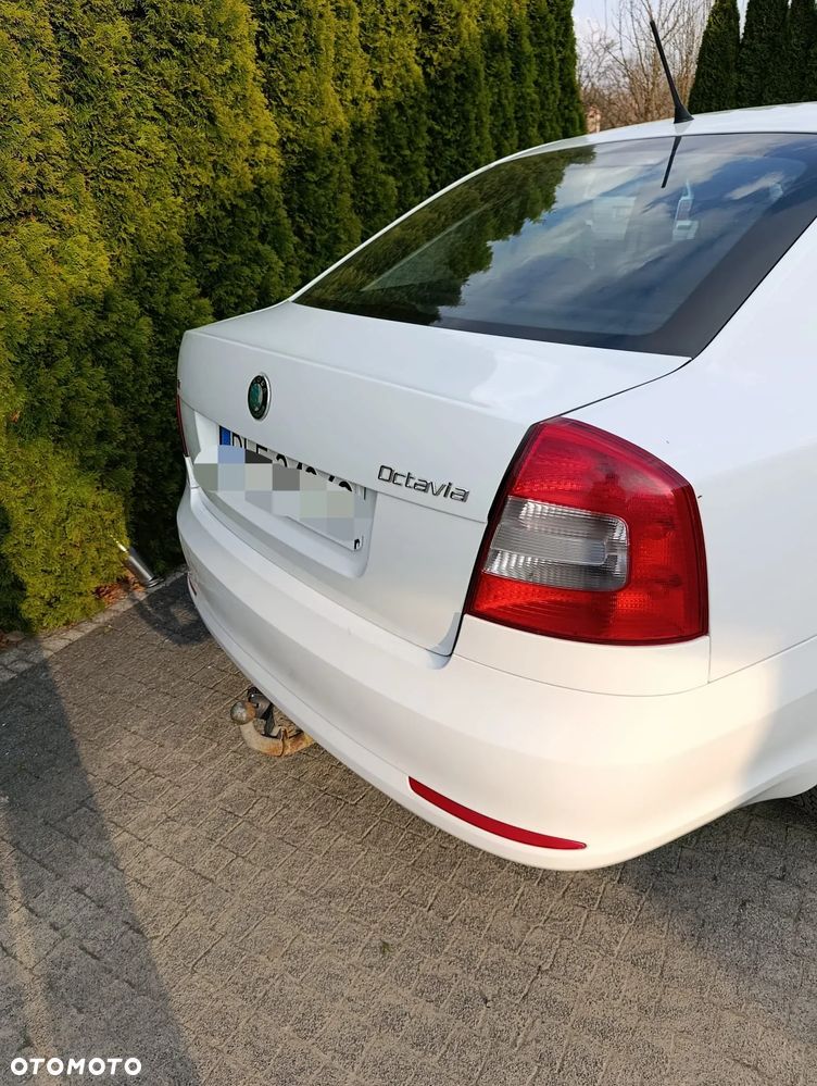 Skoda Octavia 1.6 TDI DPF DSG Active - 28
